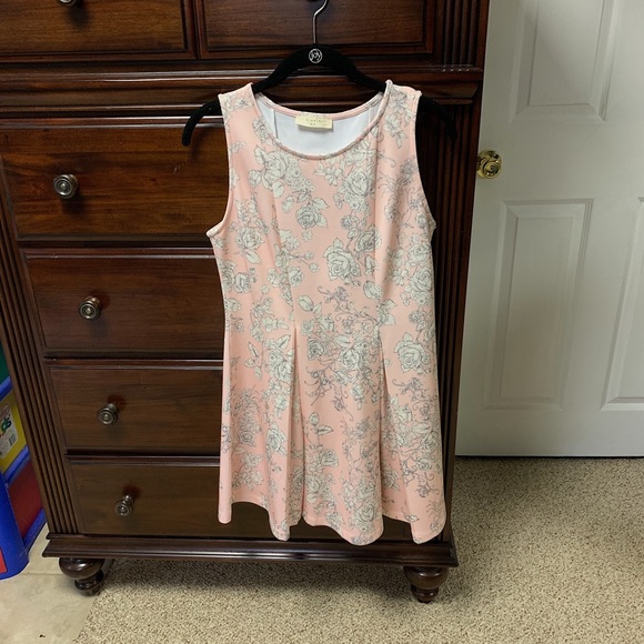 PINK SKATER DRESS 🌸 - Picture 1 of 4